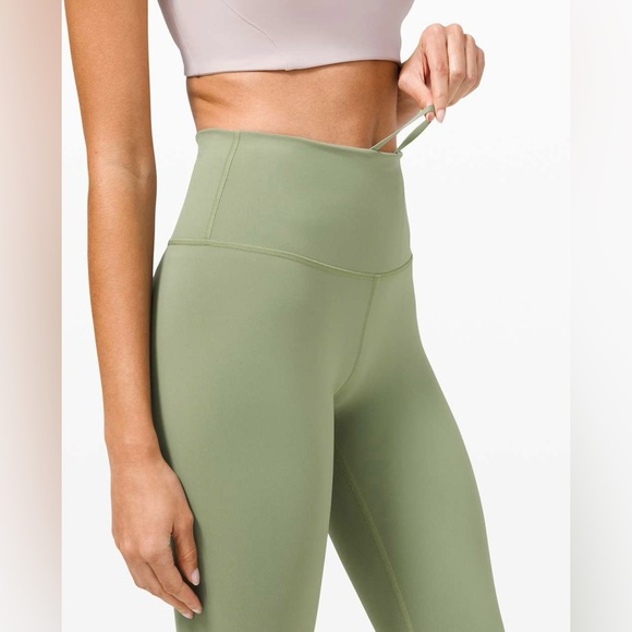Lululemon Wunder Train High-Rise Tight
25" Willow Green - Picture 10 of 11